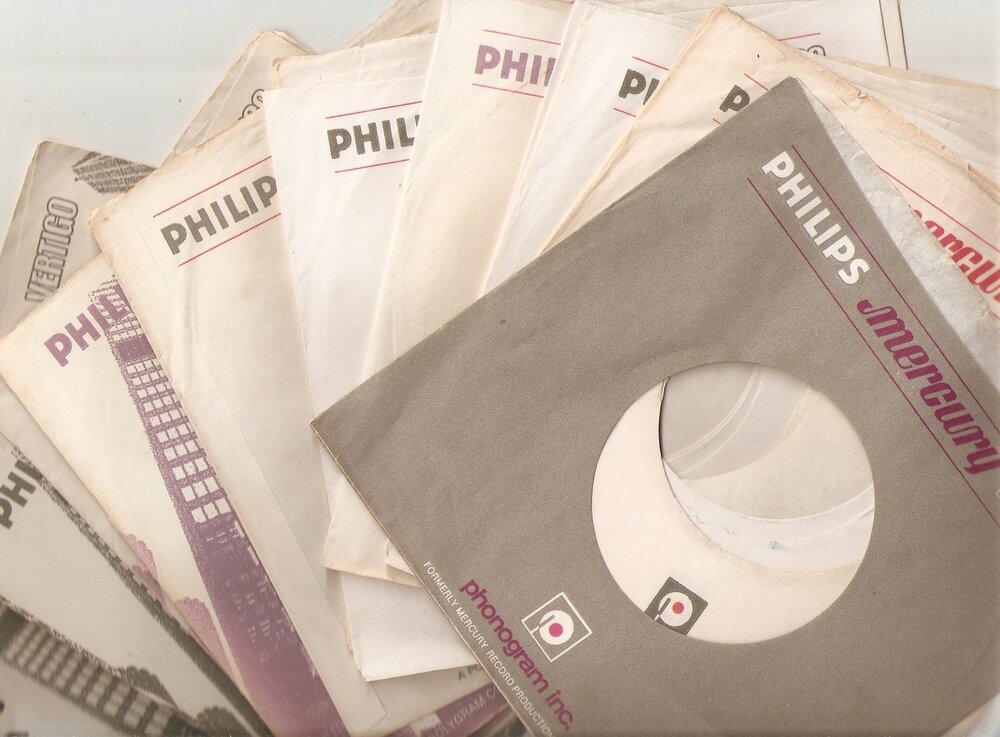 Philips 70's.jpg