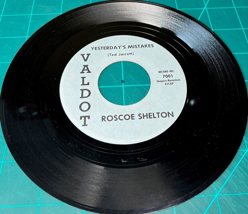 roscoe shelton - yesterdays mistakes [valdot].jpg