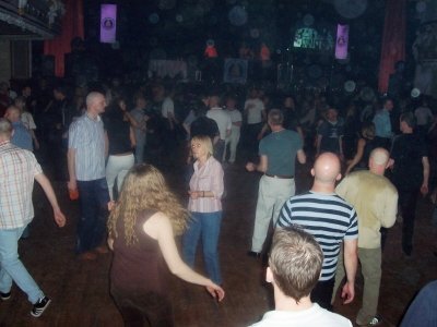 dance floor - qh stoke feb 05