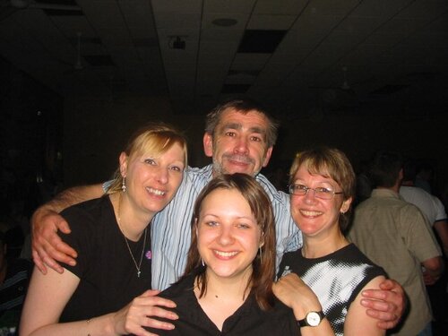 dave and his three wives. railway club peterborough 17.6.05