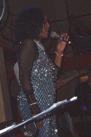 gwen mccrae on stage at the jazz cafe