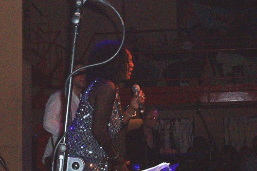 gwen mccrae on stage at the jazz cafe