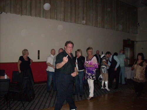 my old school mate glyn getting down at rugby