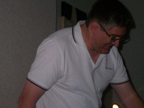 the mighty kev higham starts his dj session !!! totton may 1st 20111