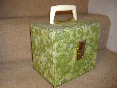 flowery green 7inch record box front a