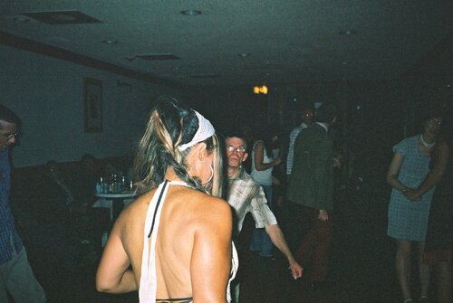 r n b dancefloor