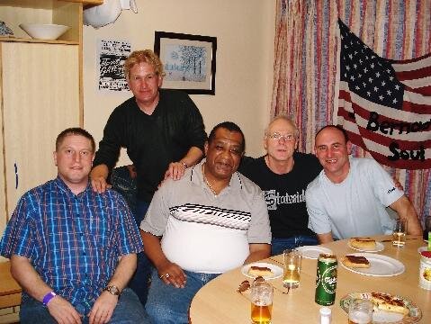 j j barnes with the lads