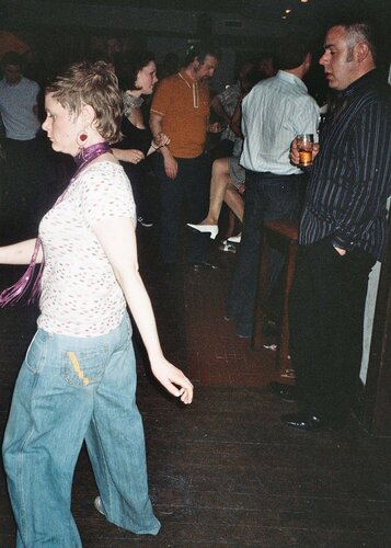 wendy - top dancin bird