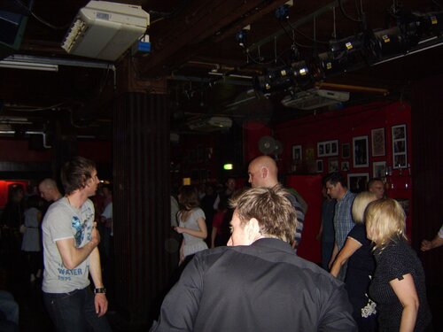 throwing shapes