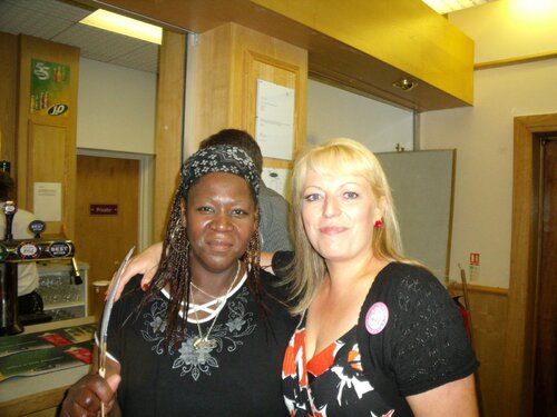 del dark & lovely & t