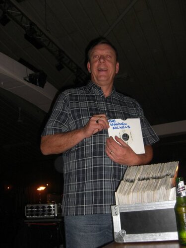 brookfields 1st oldies night 021