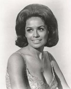 barbara mcnair