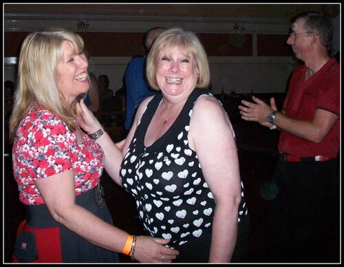 100 5269 karen and judith sharing a laugh
