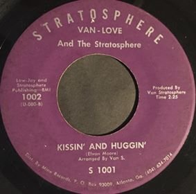 Kissin And Huggin VL.jpg