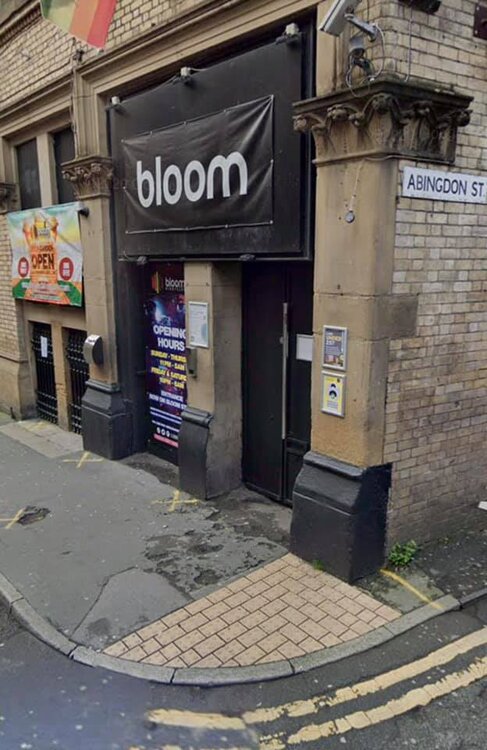 1011205326_BloomBloomSt.thumb.jpg.7438dd5c41f63600ac95f71d602736e7.jpg
