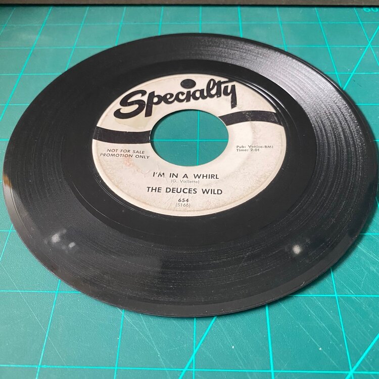 deuces wild - i'm in a whirl [specialty demo].jpg