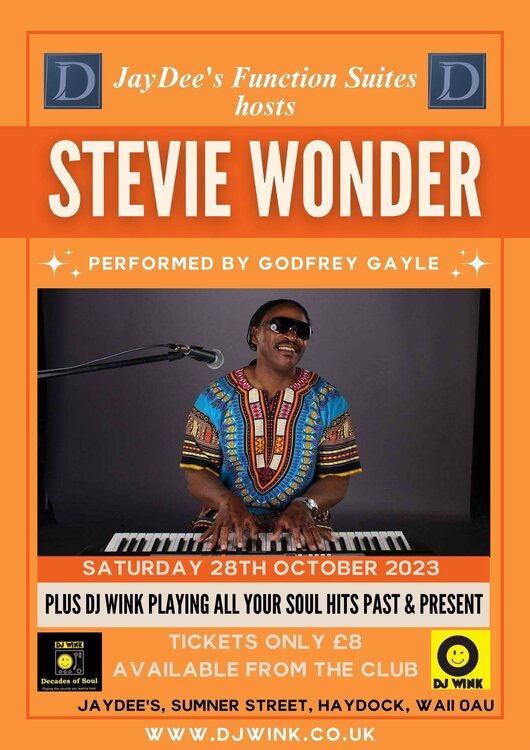 1.stevie at jaydees.jpg