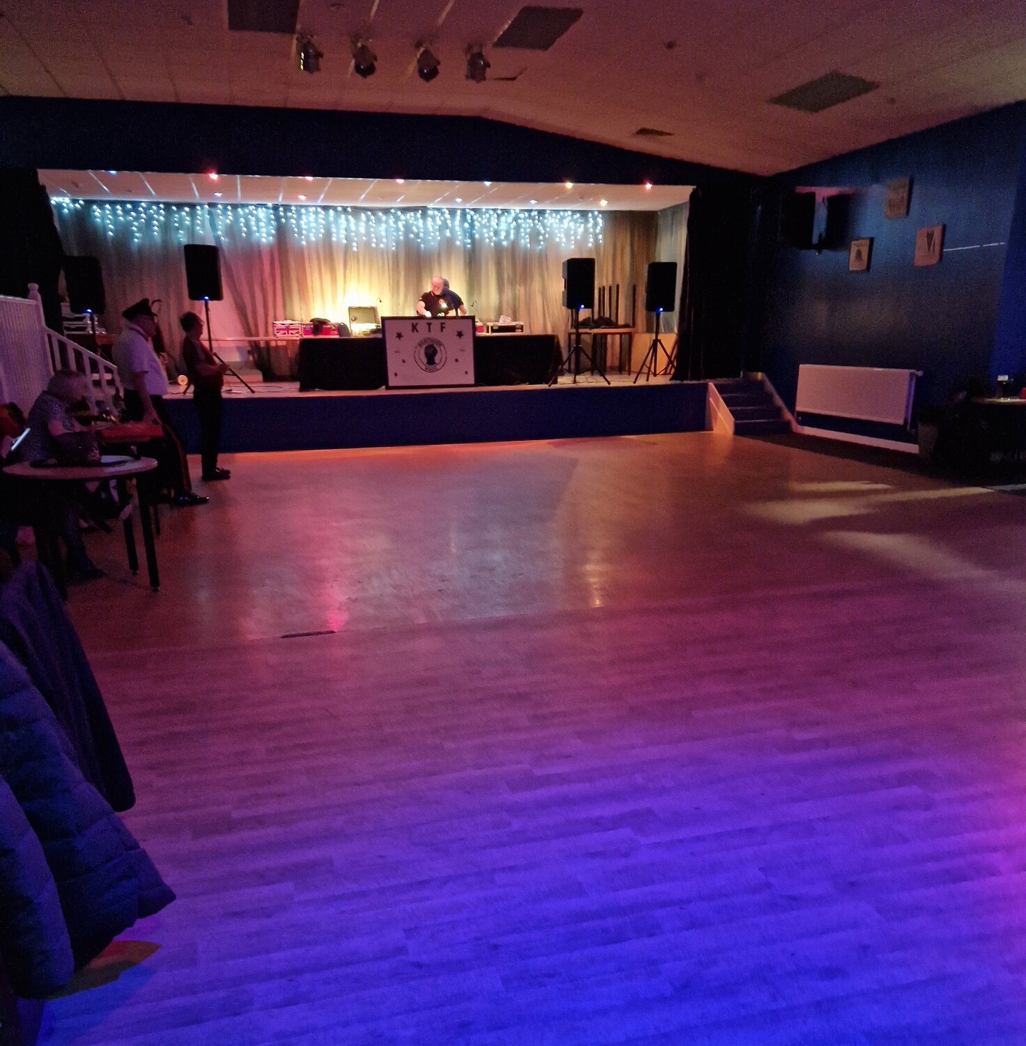 Silverdale room.jpg