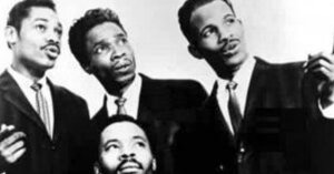 cover Silhouettes A Website