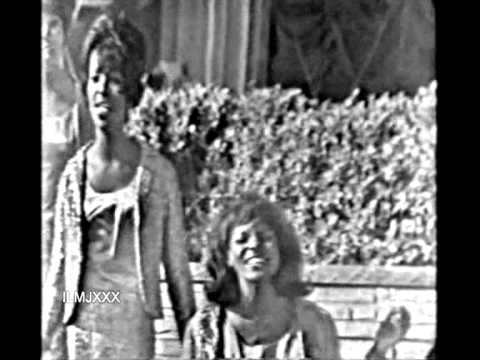 martha-the-vandellas-what-am-i-going-to-do-without-your-love-rare-live-video thumb